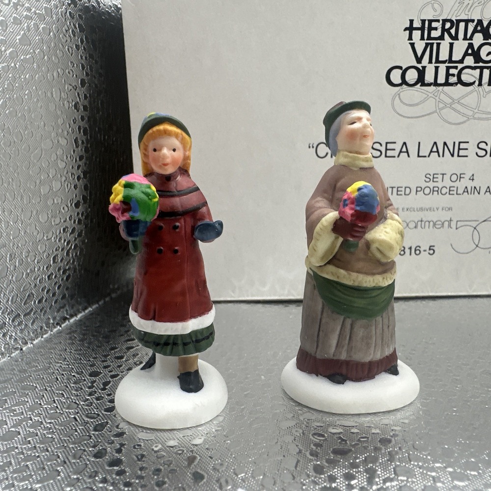Dept 56 Heritage Village‎ Collection Chelsea Lane Shoppers  Set Of Four Retired - Picture 4 of 7